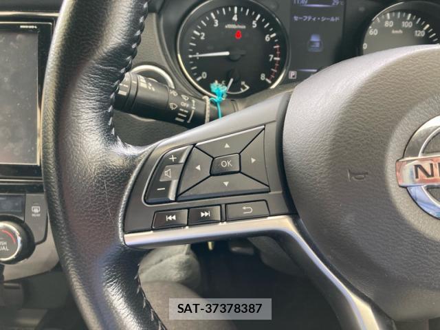 Nissan X-TRAIL 2019-09 8876028-11
