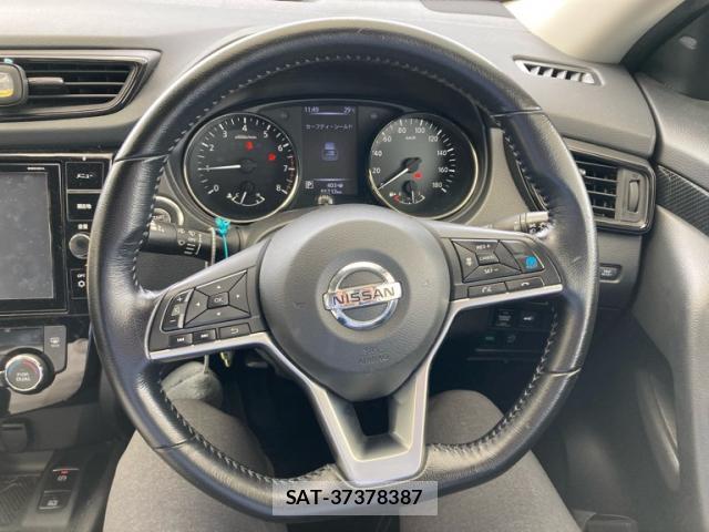 Nissan X-TRAIL 2019-09 8876028-9