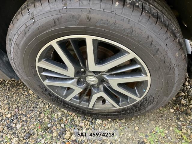 Nissan X-TRAIL 2014-02 8876363-4