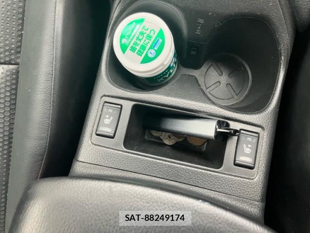 Nissan X-TRAIL 2015-10 8876381-15