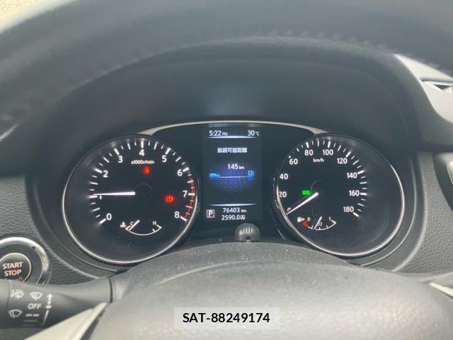 Nissan X-TRAIL 2015-10 8876381-17