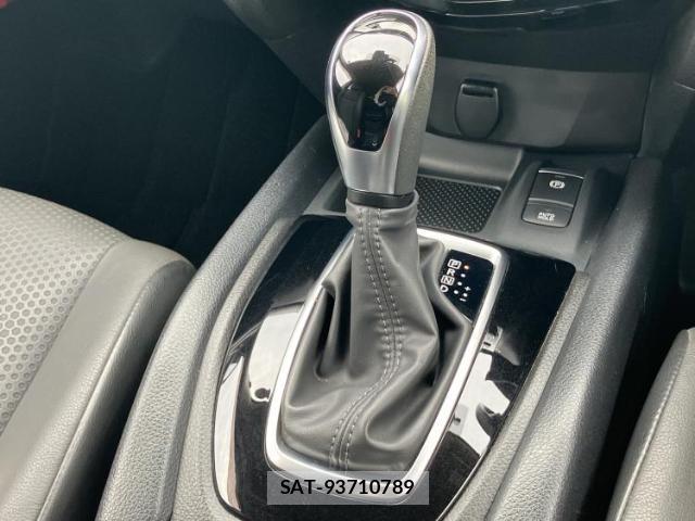 Nissan X-TRAIL 2021-08 8876604-16