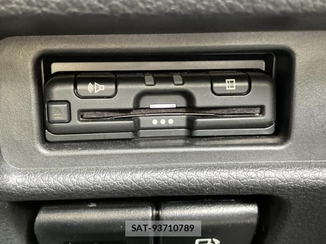 Nissan X-TRAIL 2021-08 8876604-17