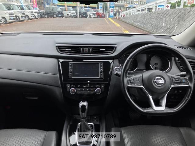 Nissan X-TRAIL 2021-08 8876604-3