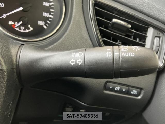 Nissan X-TRAIL 2017-12 8876625-15