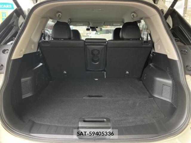 Nissan X-TRAIL 2017-12 8876625-7