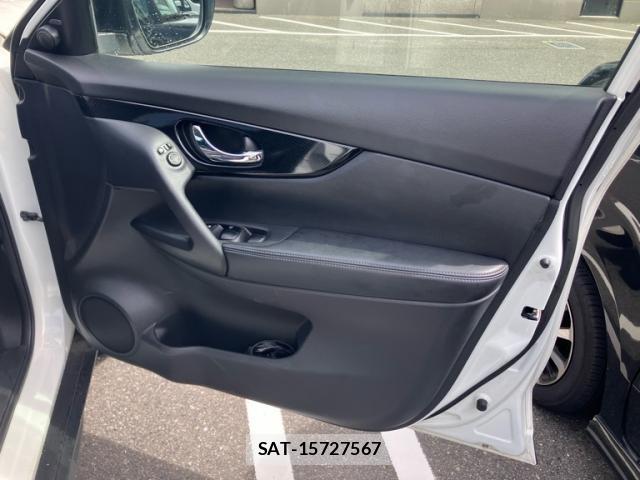 Nissan X-TRAIL 2018-02 8876644-5