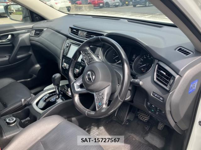 Nissan X-TRAIL 2018-02 8876644-6