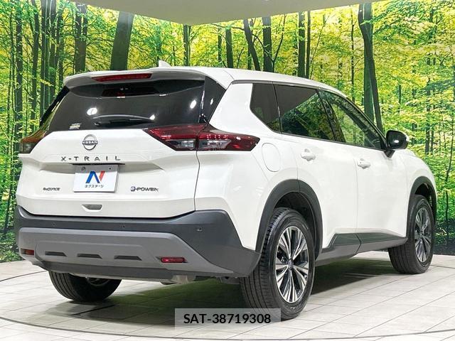 Nissan X-TRAIL 2022-09 8876649-16