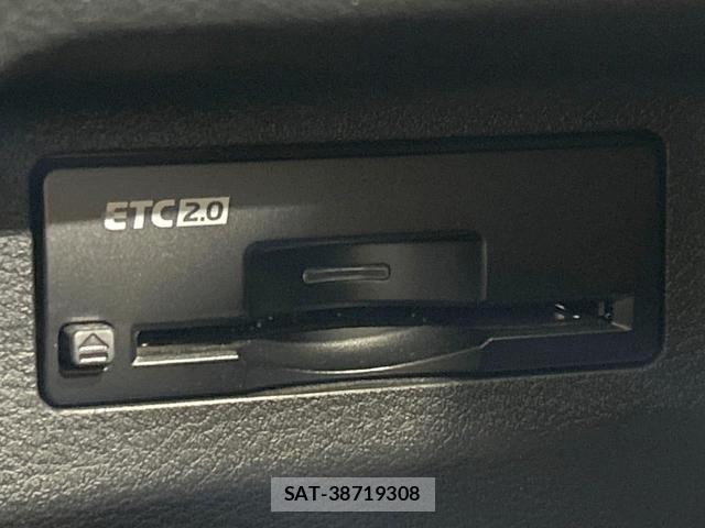 Nissan X-TRAIL 2022-09 8876649-6