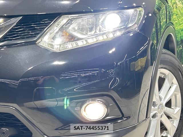 Nissan X-TRAIL 2016-10 8876663-11