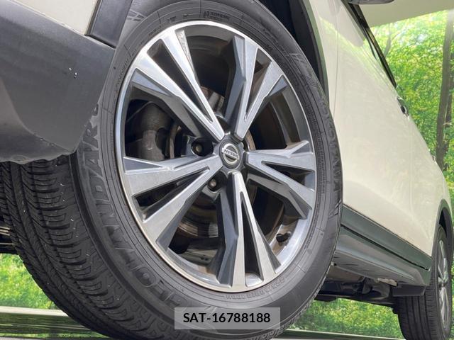 Nissan X-TRAIL 2018-07 8876677-12