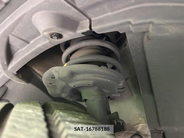 Nissan X-TRAIL 2018-07 8876677-19