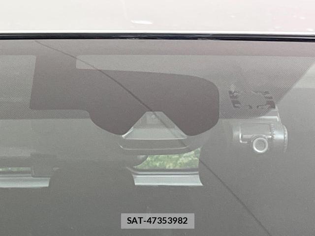 Nissan X-TRAIL 2016-03 8876684-6
