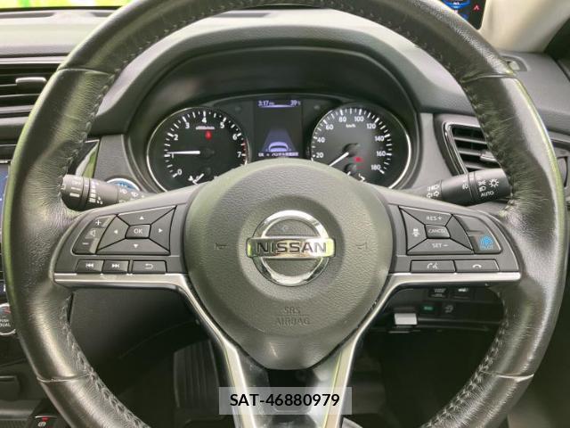 Nissan X-TRAIL 2018-11 8877055-11