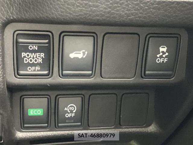 Nissan X-TRAIL 2018-11 8877055-15
