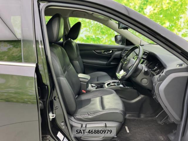Nissan X-TRAIL 2018-11 8877055-3
