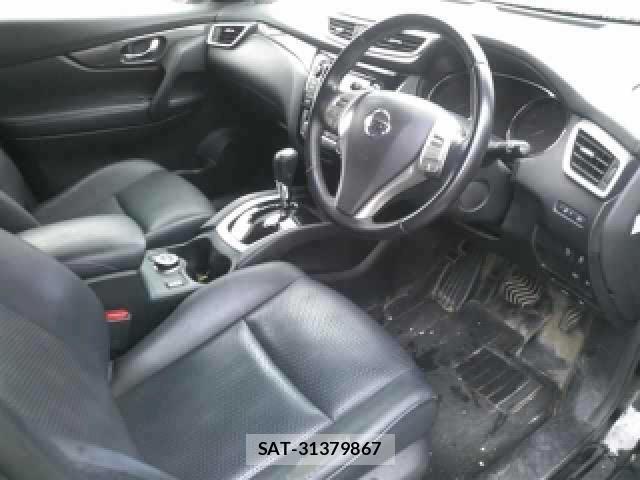 Nissan X-TRAIL 2016-05 8877401-2
