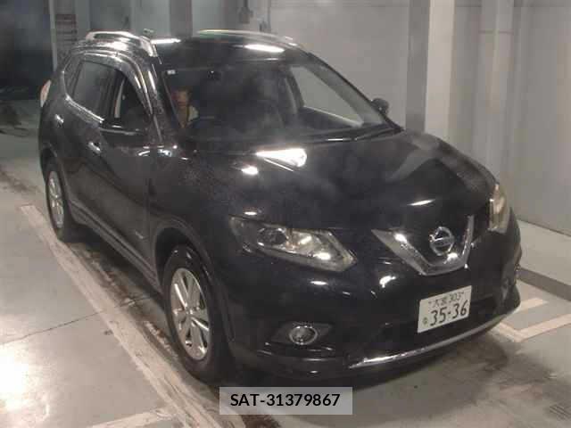 Nissan X-TRAIL 2016-05 8877401-3