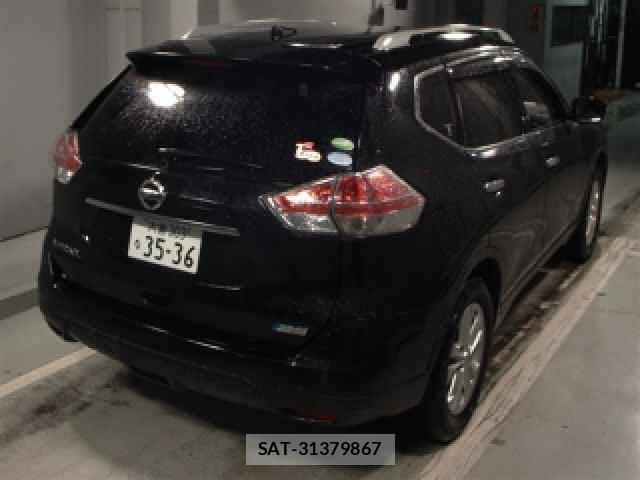 Nissan X-TRAIL 2016-05 8877401-4