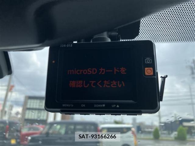 Nissan X-TRAIL 2018-01 8877508-15