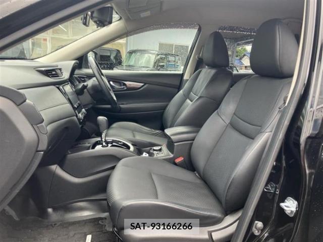 Nissan X-TRAIL 2018-01 8877508-4