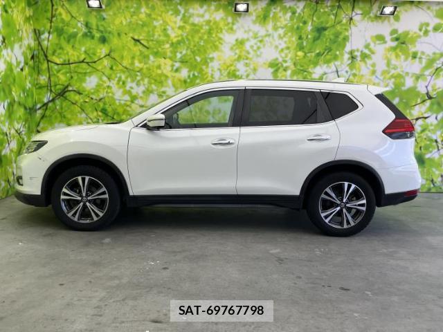 Nissan X-TRAIL 2018-12 8878232-1