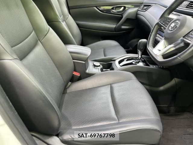 Nissan X-TRAIL 2018-12 8878232-3