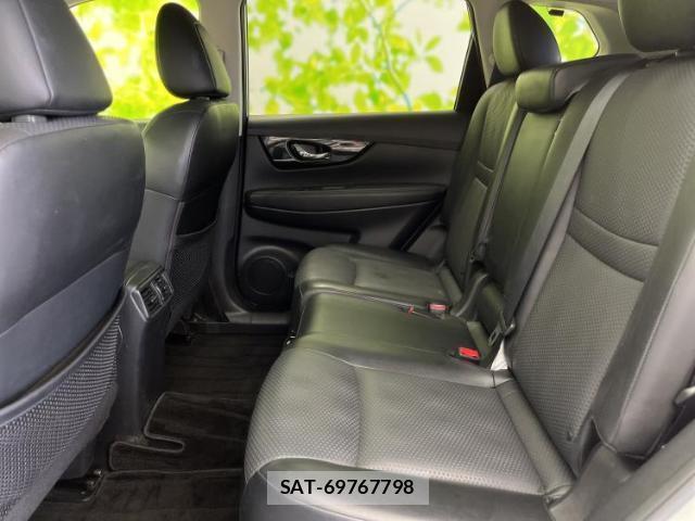 Nissan X-TRAIL 2018-12 8878232-6