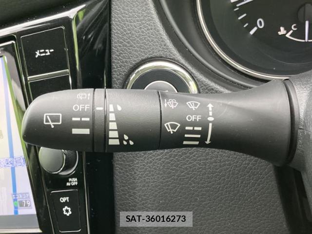 Nissan X-TRAIL 2020-10 8878250-15