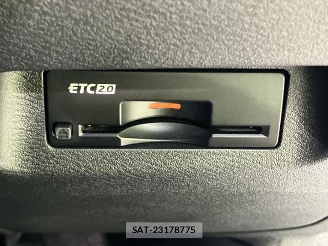 Nissan X-TRAIL 2024-08 8878305-17