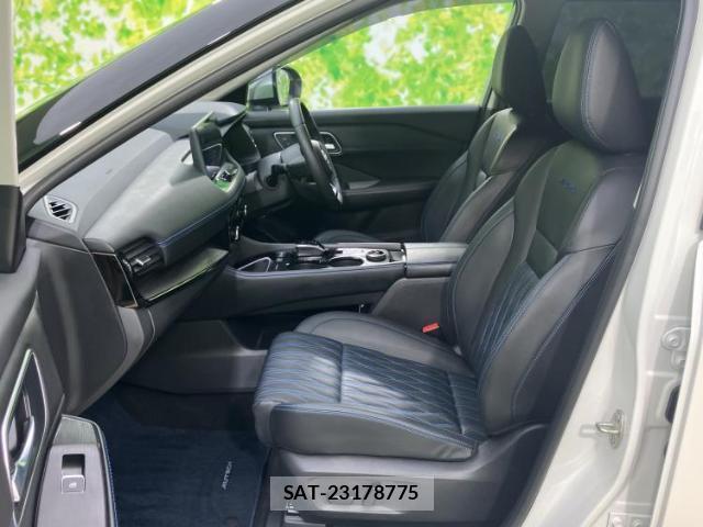 Nissan X-TRAIL 2024-08 8878305-6