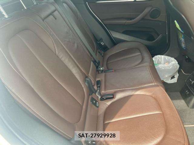 Bmw X1 2021-09 8876446-8