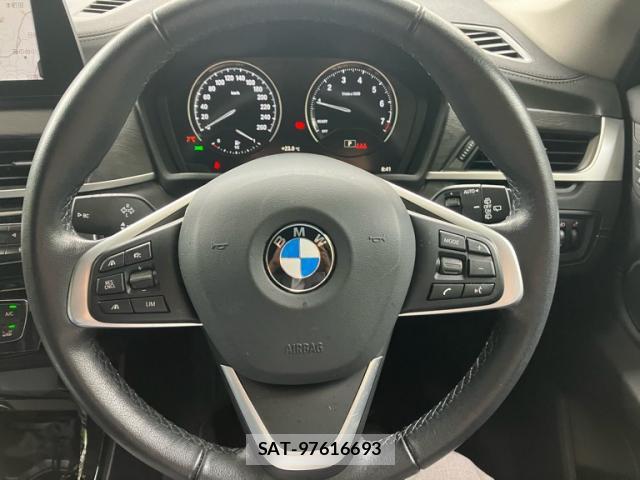 Bmw X1 2021-12 8876515-17