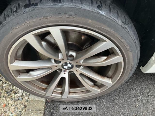 Bmw X5 2014-12 8876311-10