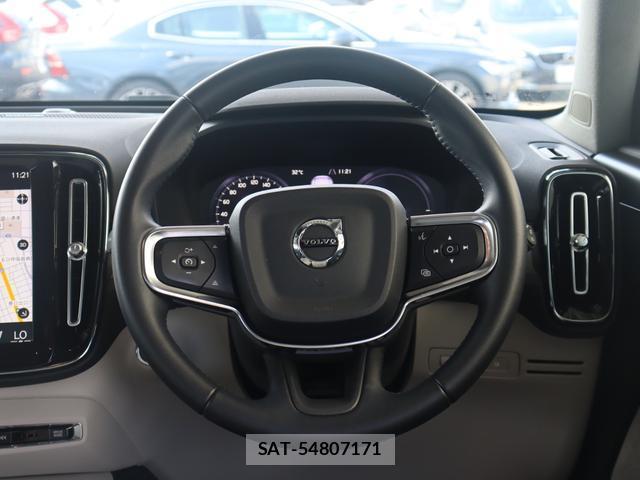 Volvo XC40 2021-03 8876175-11