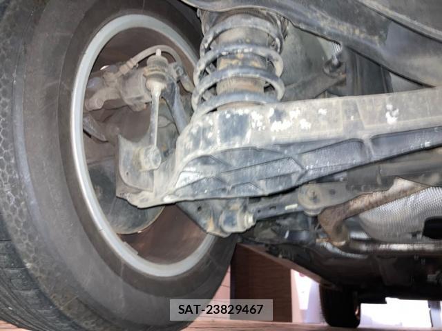Volvo XC60 2015-03 8876260-9