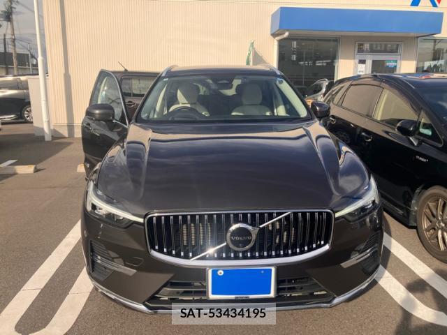 Volvo XC60 2022-03 8877085-0