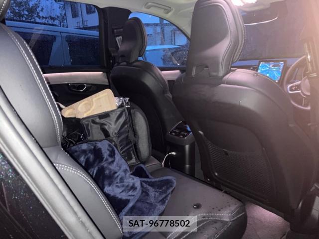 Volvo XC90 2025-11 8877965-11