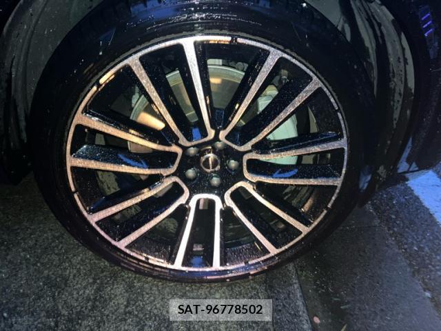 Volvo XC90 2025-11 8877965-2