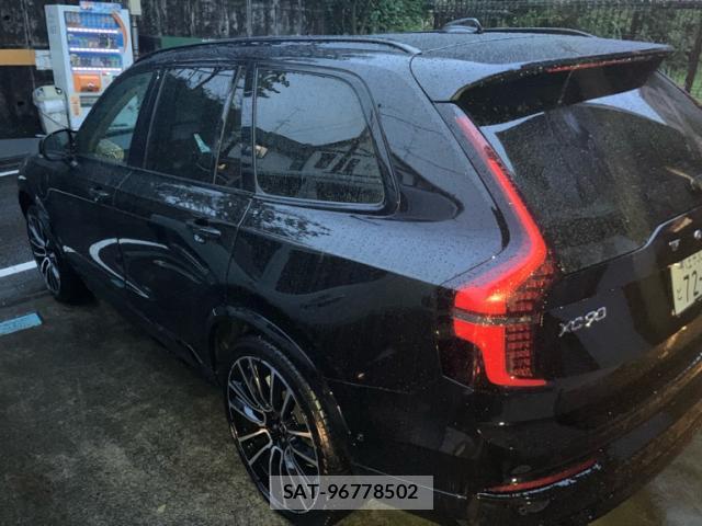 Volvo XC90 2025-11 8877965-3