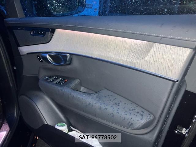 Volvo XC90 2025-11 8877965-7