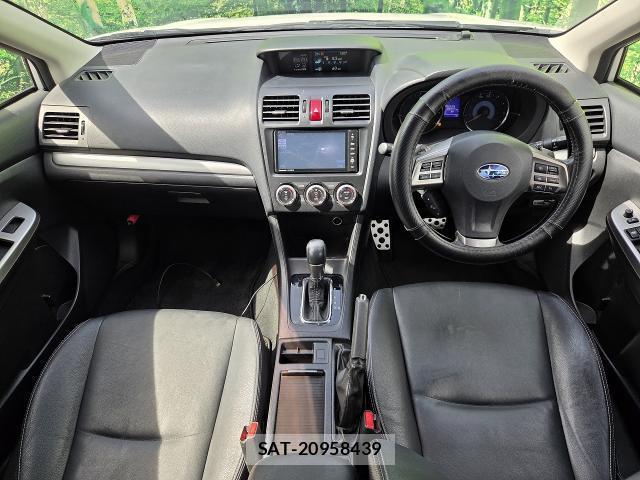 Subaru XV HYBRID 2014-09 8878020-2