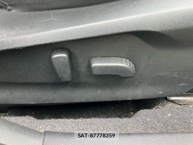 Subaru XV 2017-11 8877949-11