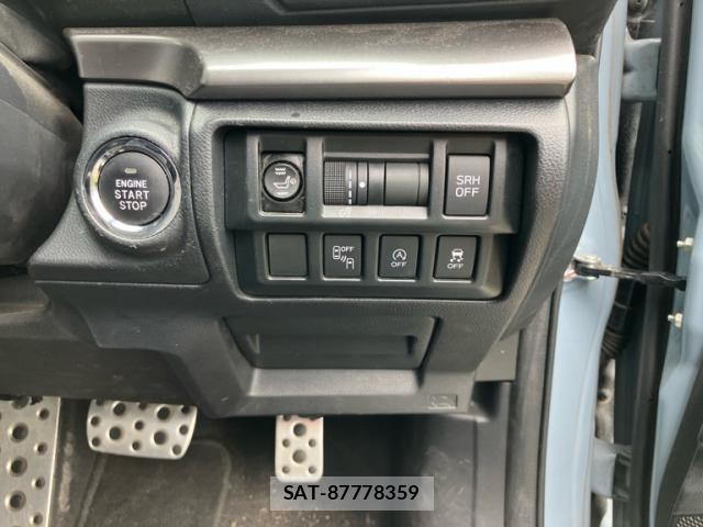 Subaru XV 2017-11 8877949-15