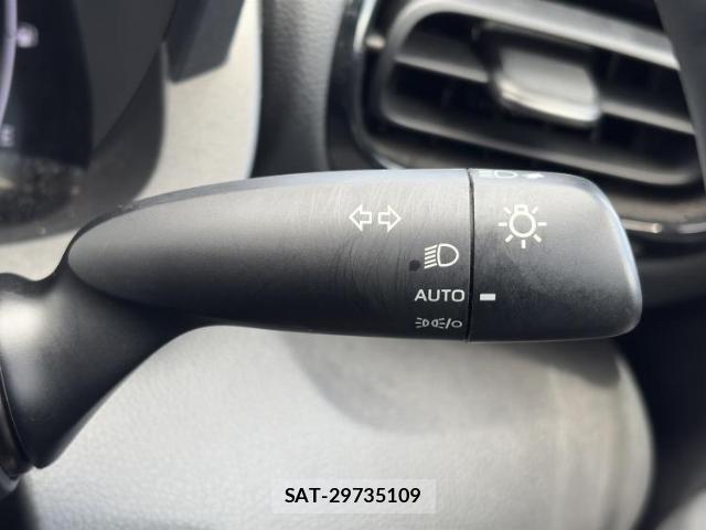 Toyota YARIS CROSS 2024-01 8876109-15