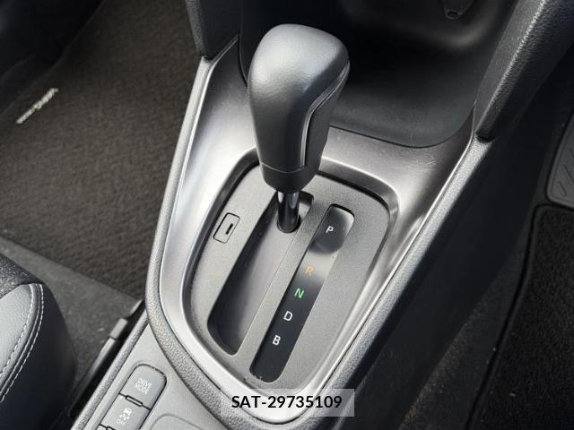 Toyota YARIS CROSS 2024-01 8876109-17