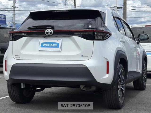 Toyota YARIS CROSS 2024-01 8876109-2