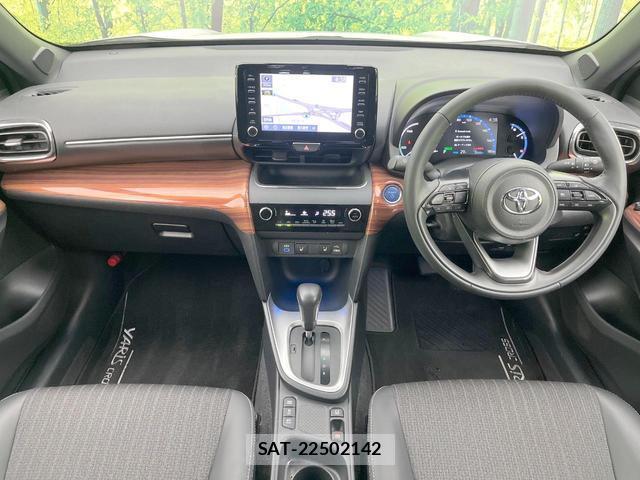 Toyota YARIS CROSS 2023-12 8876589-1