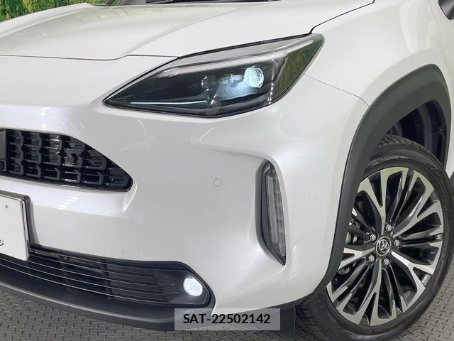 Toyota YARIS CROSS 2023-12 8876589-11